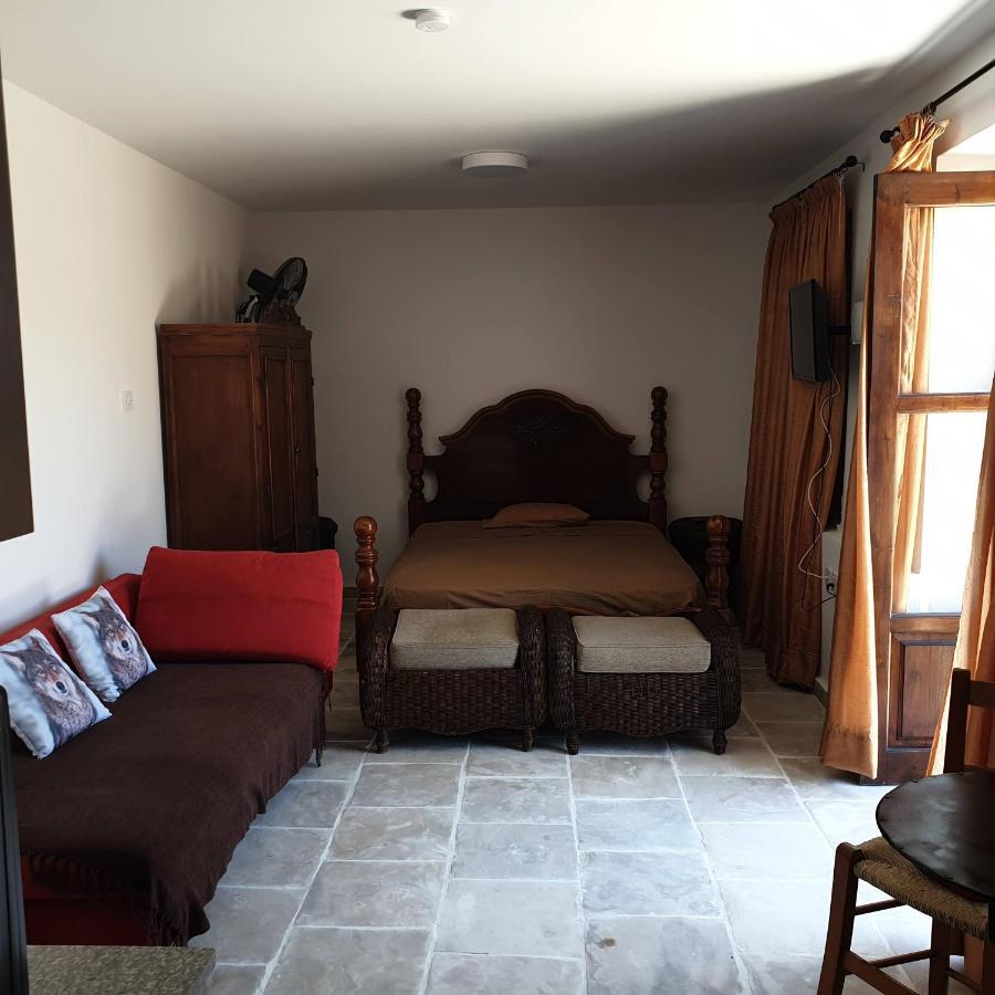 Vasilopoulos House Tochni Bagian luar foto