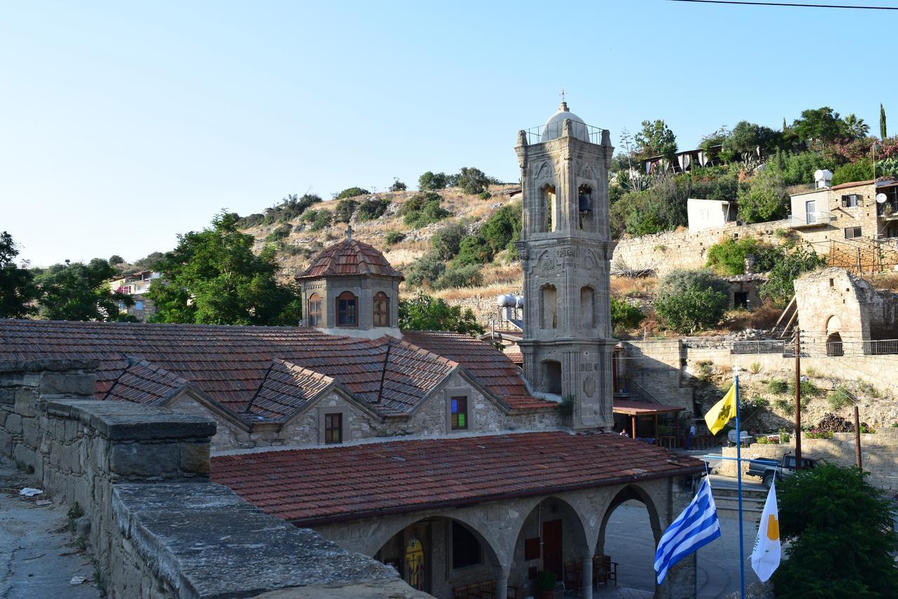 Vasilopoulos House Tochni Bagian luar foto